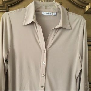Susan Graver Button Down Blouse❣️